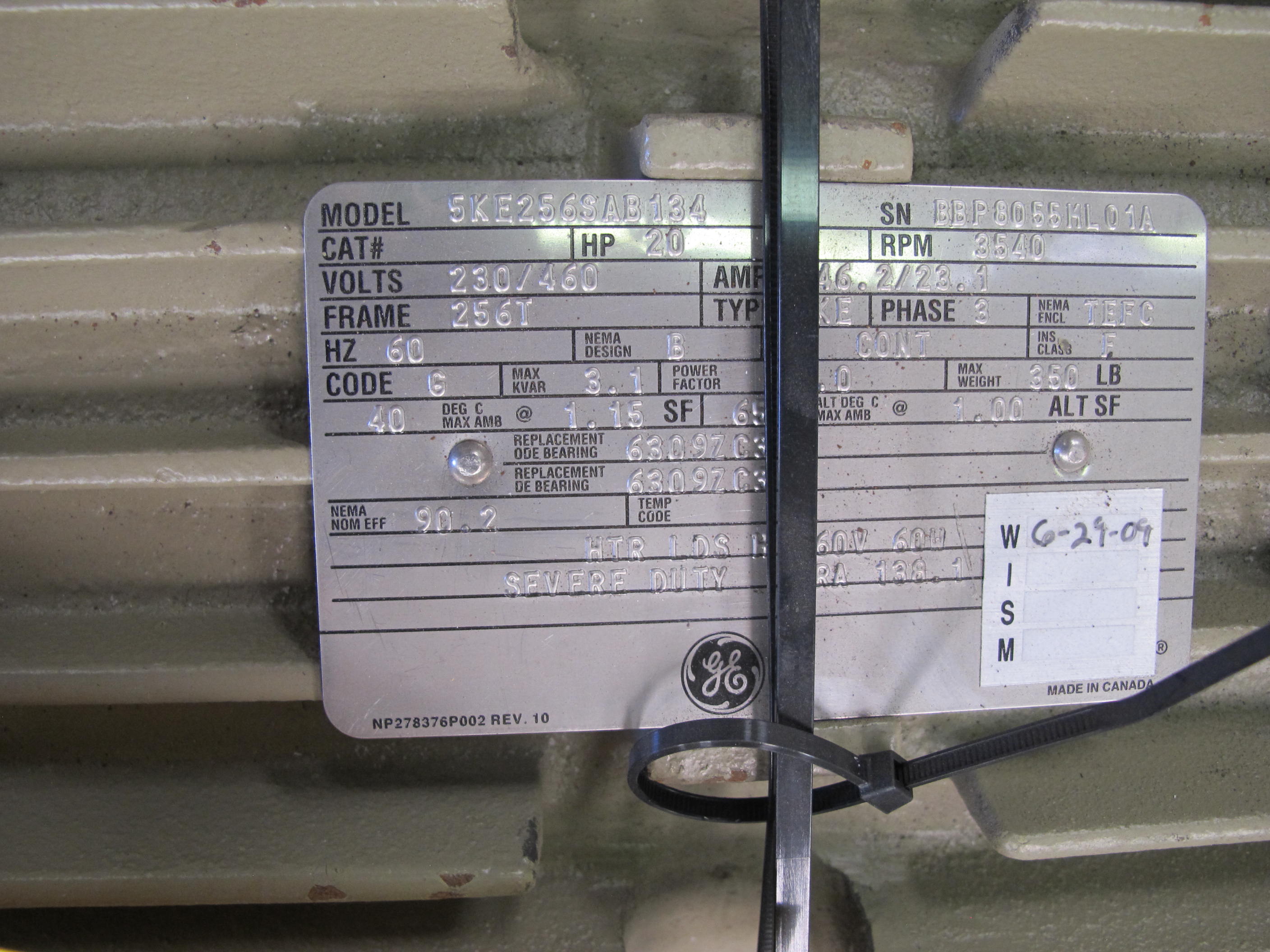 MOTOR, ELECTRIC TYPE, 20 HORSEPOWER, 230/460VAC 3 PHASE 60HZ ELEC RATING, 3545 RPM, 256T FRAME, 47.4/23.7 AMPS, TEFC ENCLOSURE, CONTINUOUS DUTY, 1.15 SERVICE FACTOR, 1-5/8" DIA SHAFT. WITH SQUARE SLOT KEY INSULATION CLASS 'F' 40C MAX AMBIENT TEMPERATURE CONSTRUCTION, WITH 60 WATTS, 460 VAC HEATERS NEMA "B" DESIGN, NEMA CODE "G" GE MOTOR MODEL NUMBER IS 5KE256SAB134. PART # DN213A8526CHP001 (W-44) LOADING & HANDLING FEE $15-